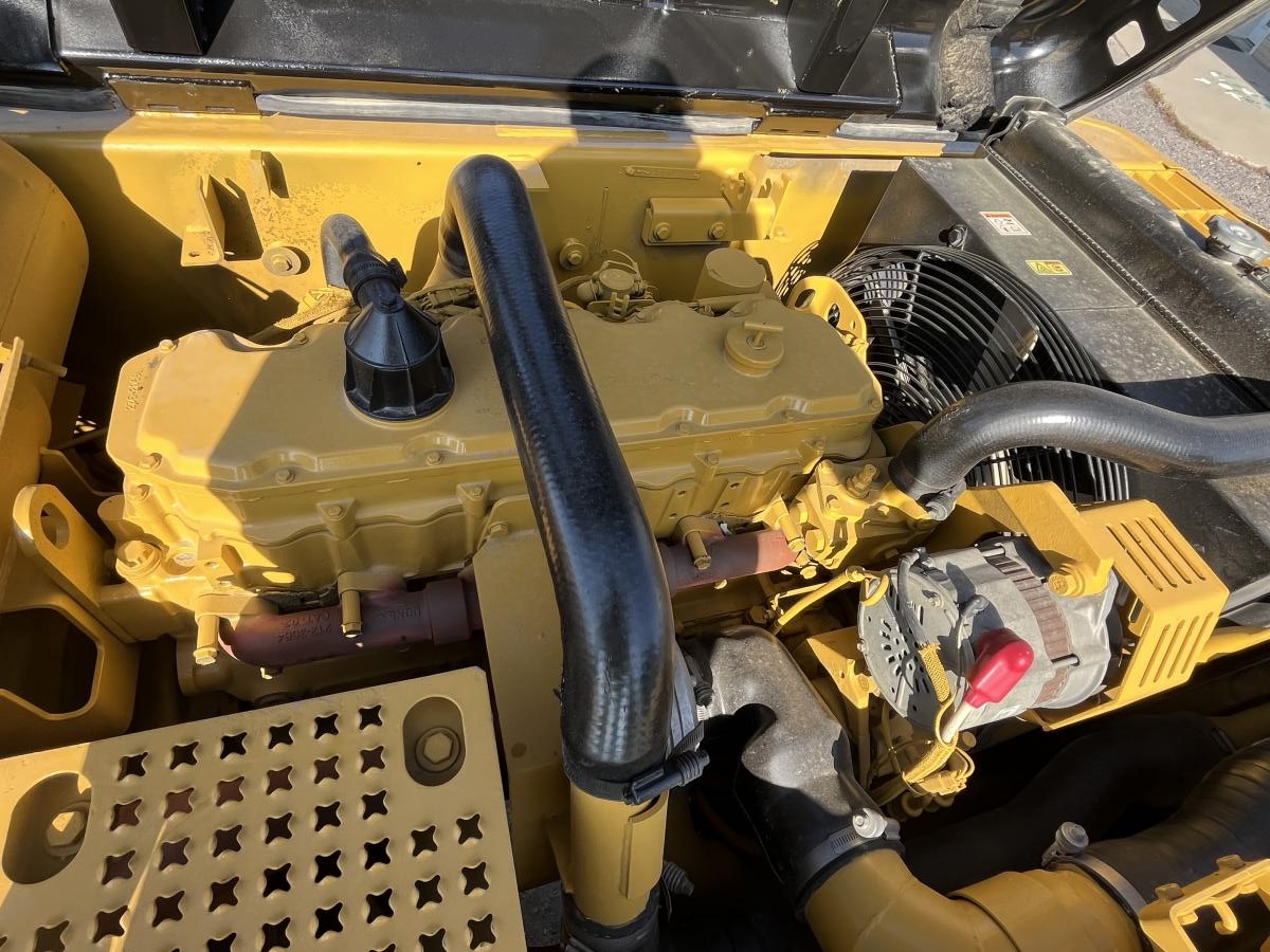 ./imagenes/INVOICE/2019/17349/EXCAVATOR CATERPILLAR 325CL (19).JPG